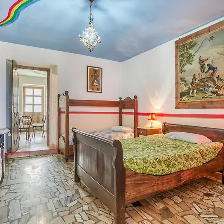 Castello Dei Diamanti Belvedere Langhe