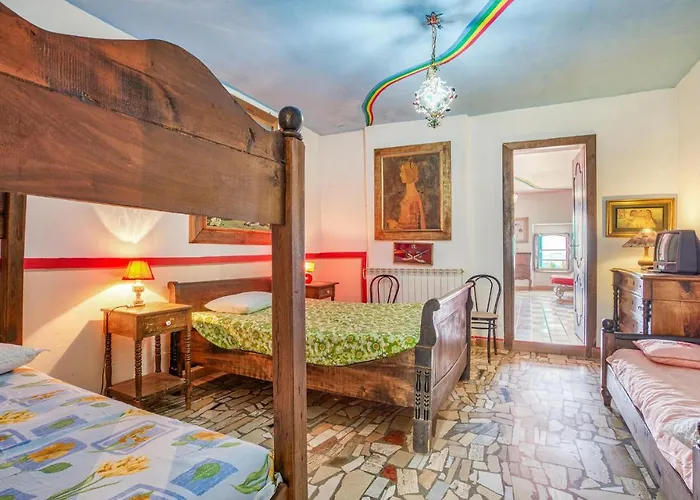 Castello Dei Diamanti Belvedere Langhe