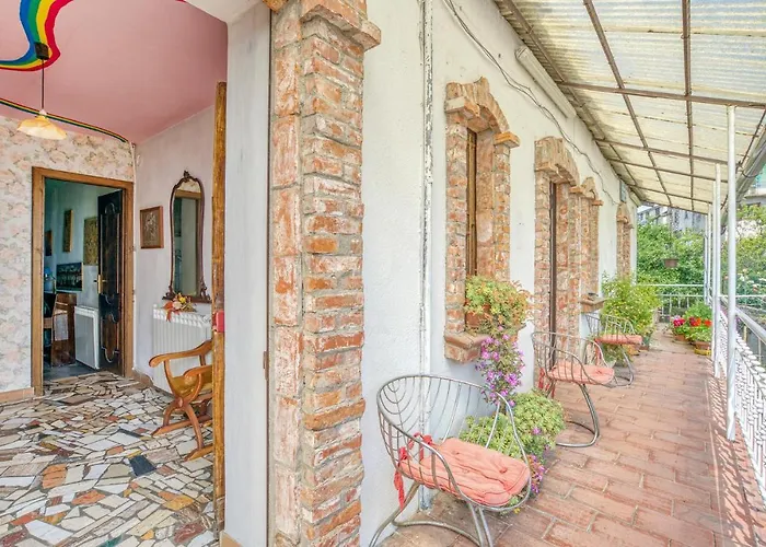 Castello Dei Diamanti *