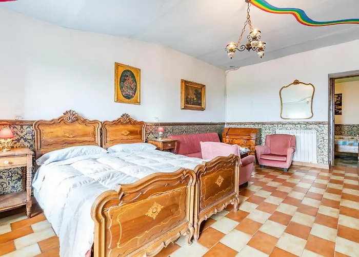 Castello Dei Diamanti * Belvedere Langhe